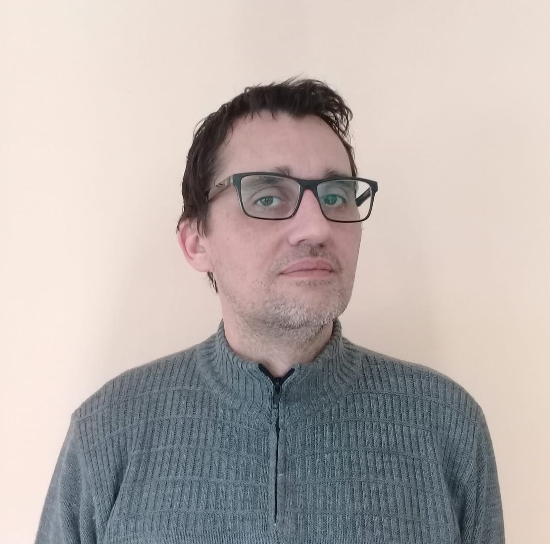 Psicóloga/o Lic. Javier Carena