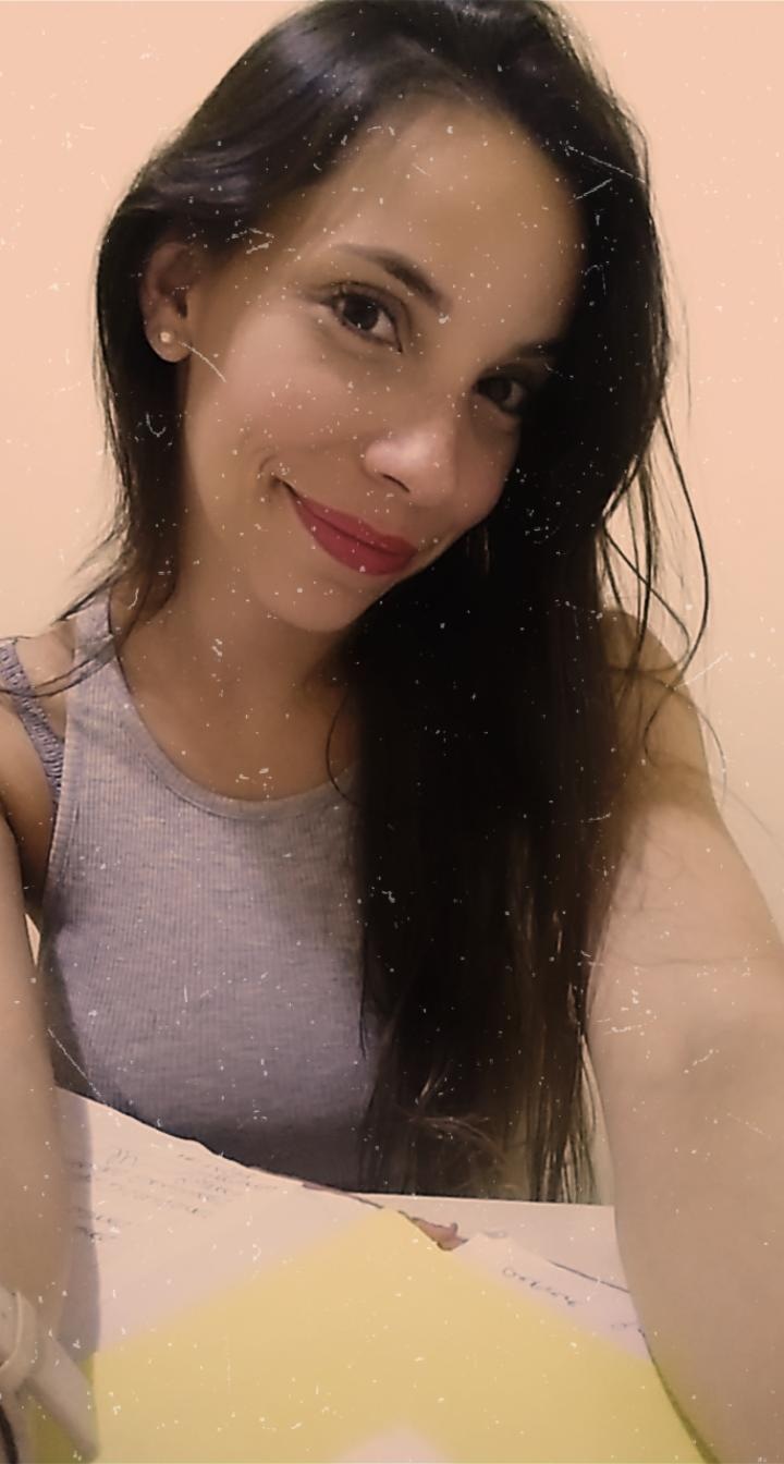 Psicóloga/o Lic. Rivanera Fernanda