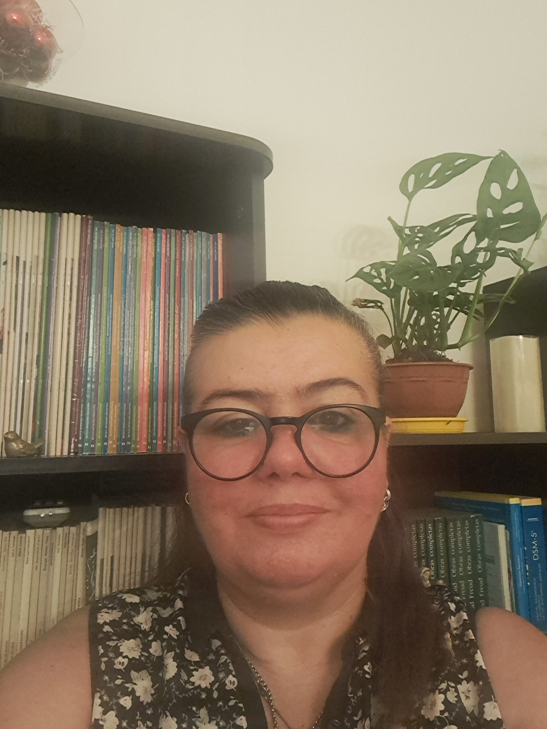 Lic.  Loreley Olivera Delfino