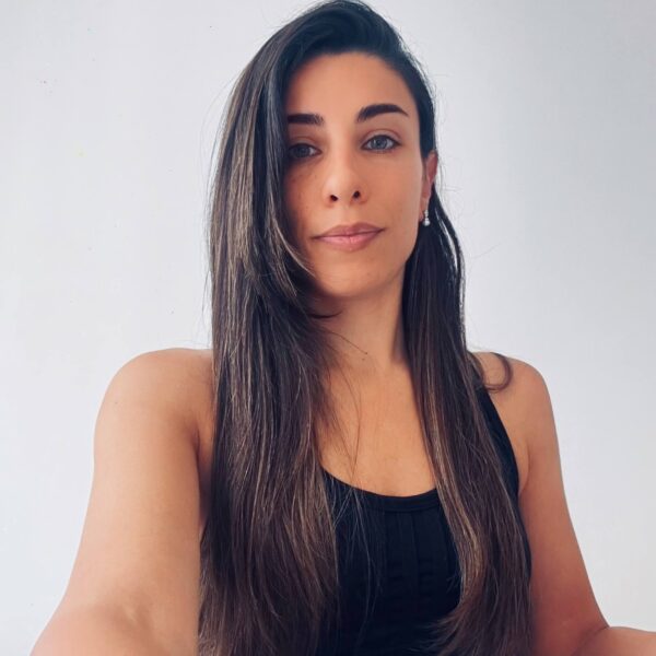 Esp. Denise Toscano