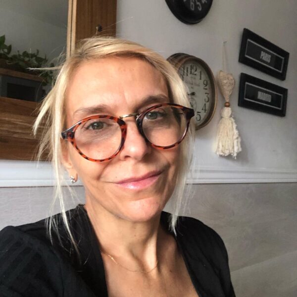 Lic. Marcela Espina