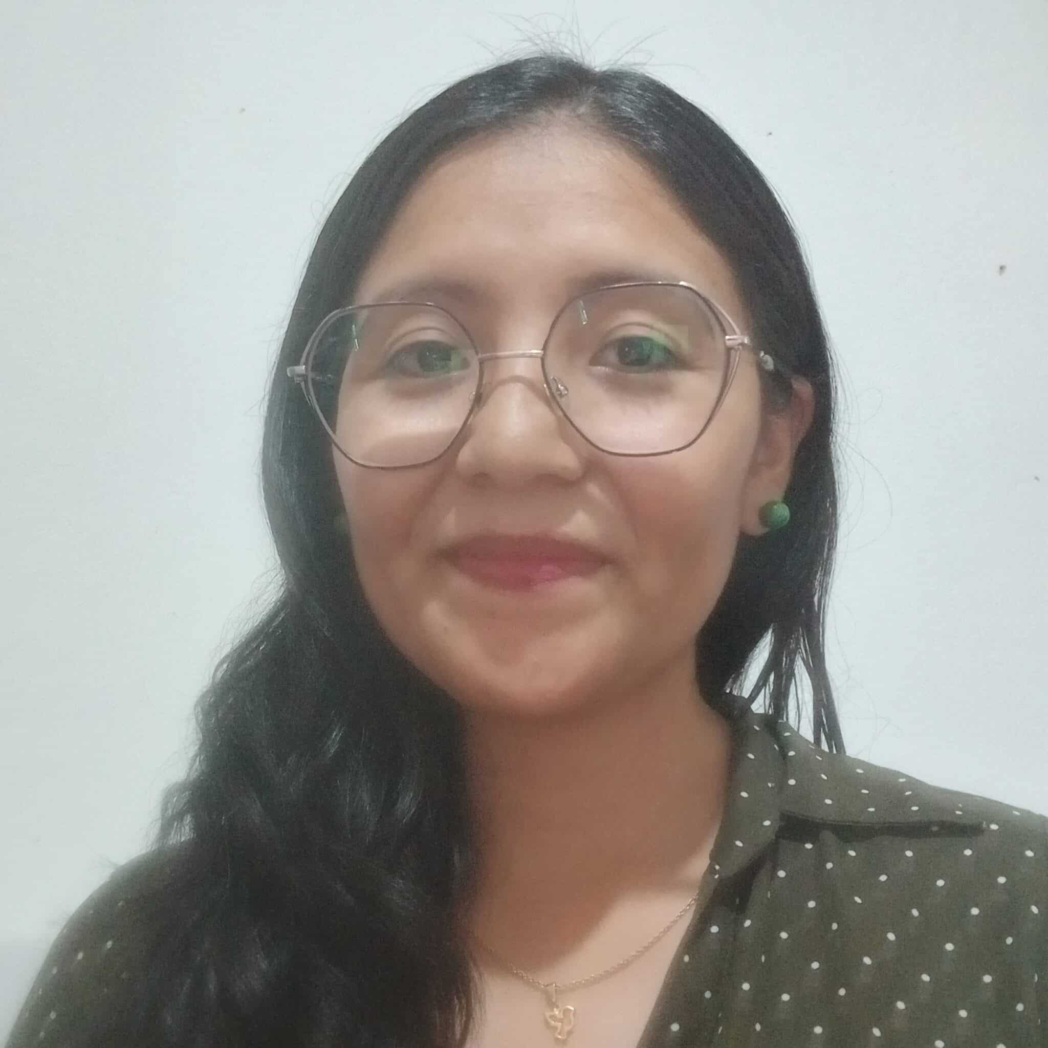 Lic. Gloria Rebeca Elizabeth Nieve