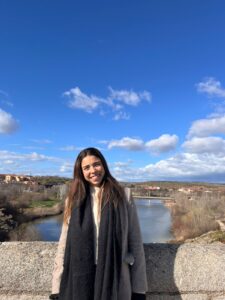 Abril Alle