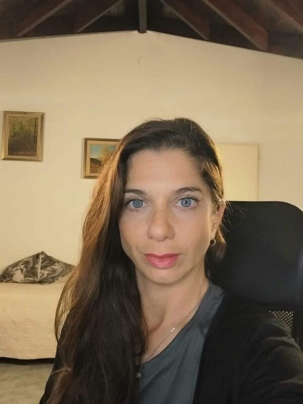 Psicólogo/a Silvia Resnisky