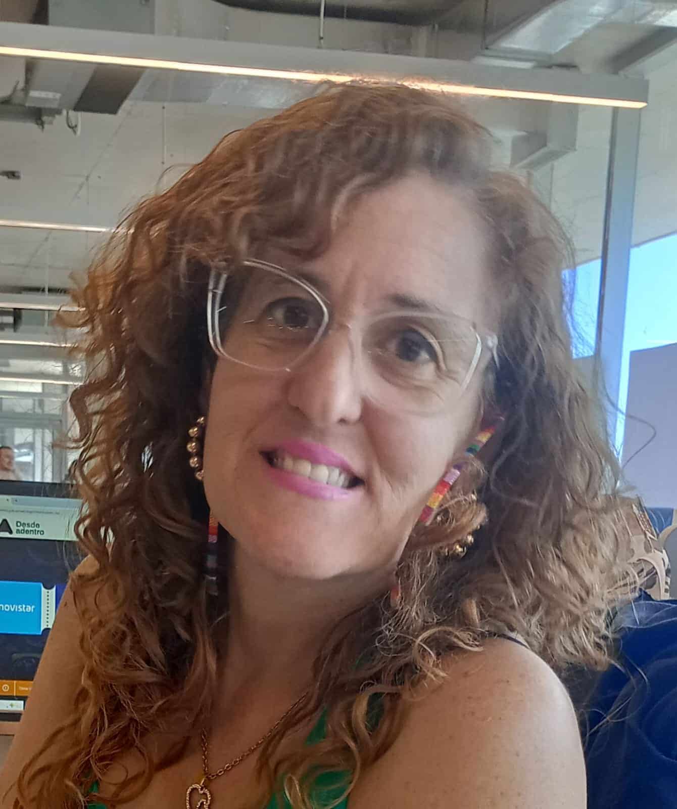 Psicóloga Ana Laura Lecuons