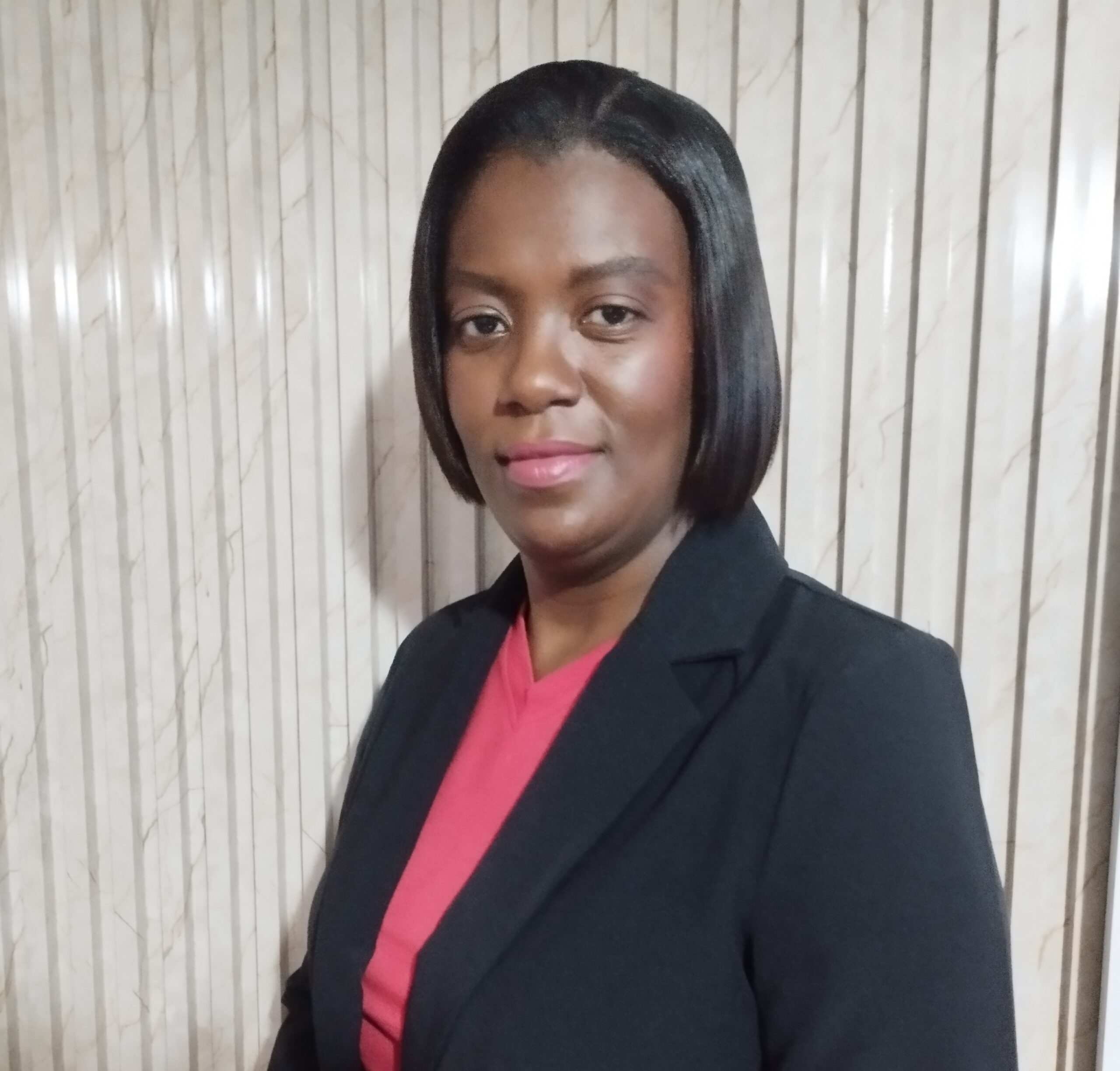 Psicóloga Lastenia Mclean