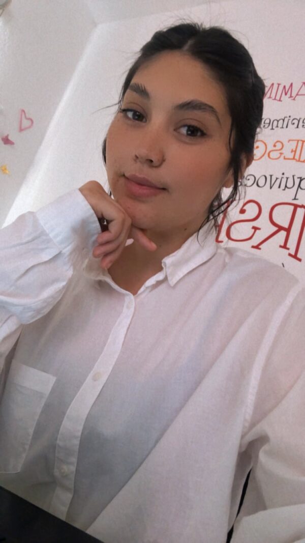 Psicólogo/a KARINA NAVA MARTÍNEZ