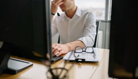 Estrés laboral: cuándo consultar a un psicólogo