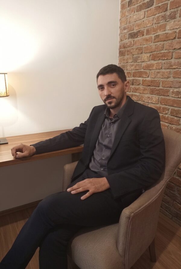 Bruno R. Ferraro